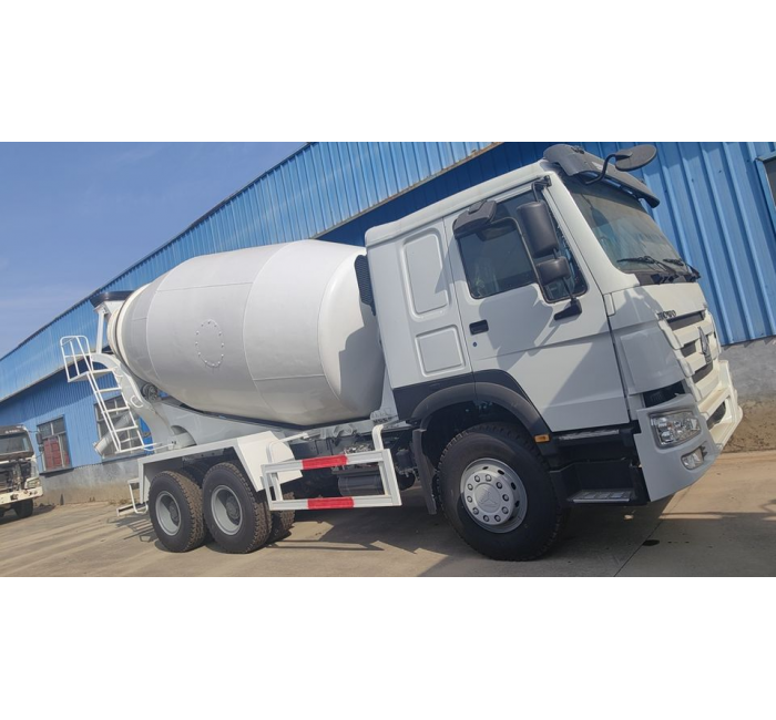 SINOTRUK 10CBM HOWO Concrete Mixer Truck